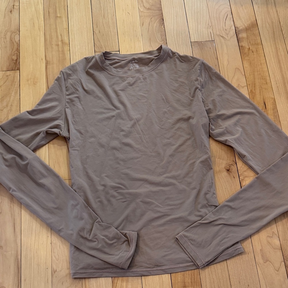 SKIMS Long Sleeve Crew Top in Taupe